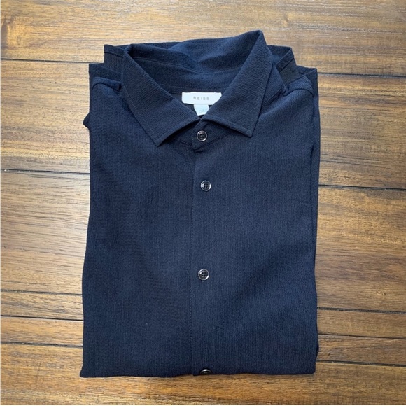 Reiss Men's Black Long Sleeve Button Down
Size Medium - Picture 5 of 10
